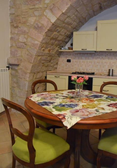 Appartamento La Chiocciola Assisi Esterno foto